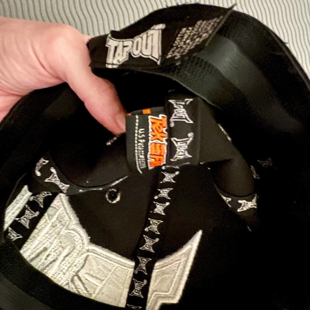 TAPOUT Cap - Picture 5 of 6